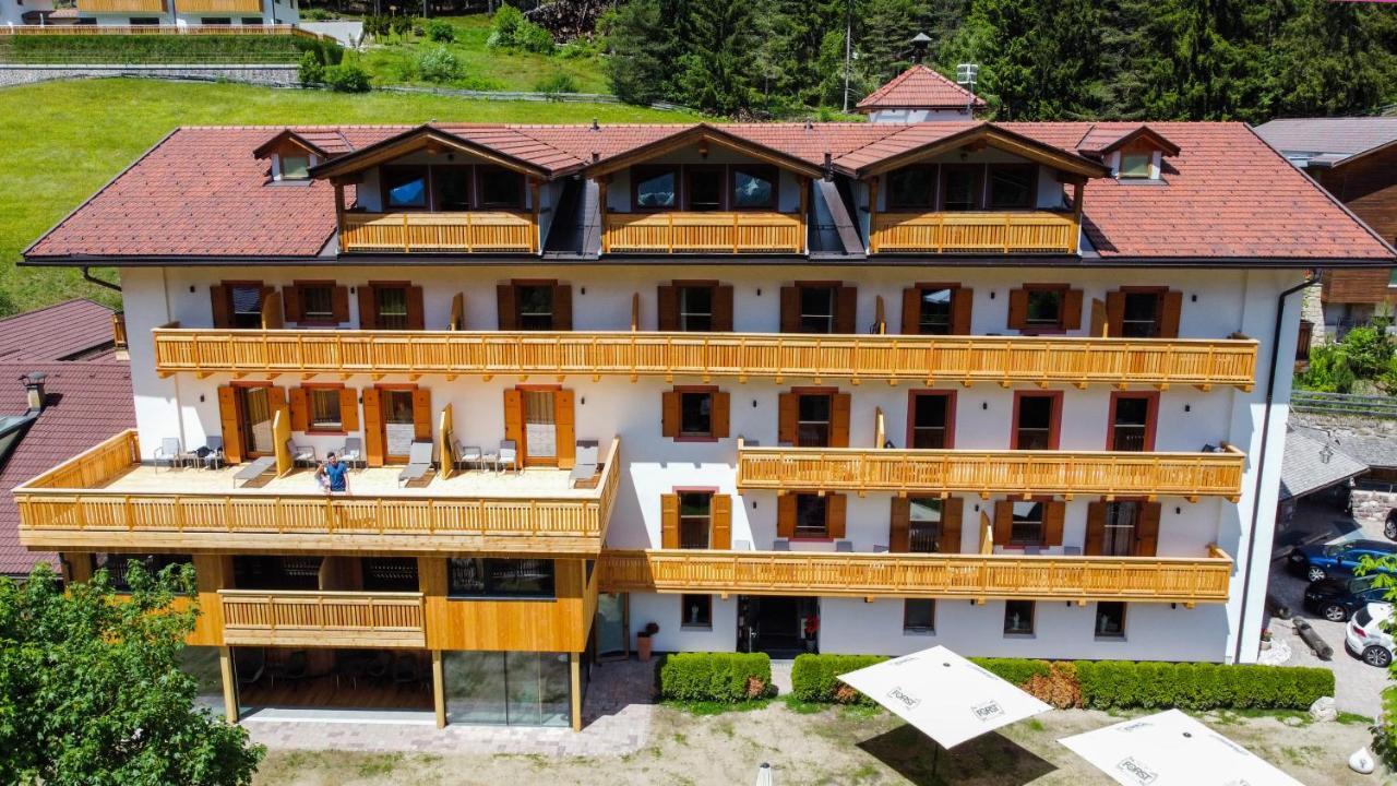 Dolomitenhotel Weisslahnbad Tires Extérieur photo