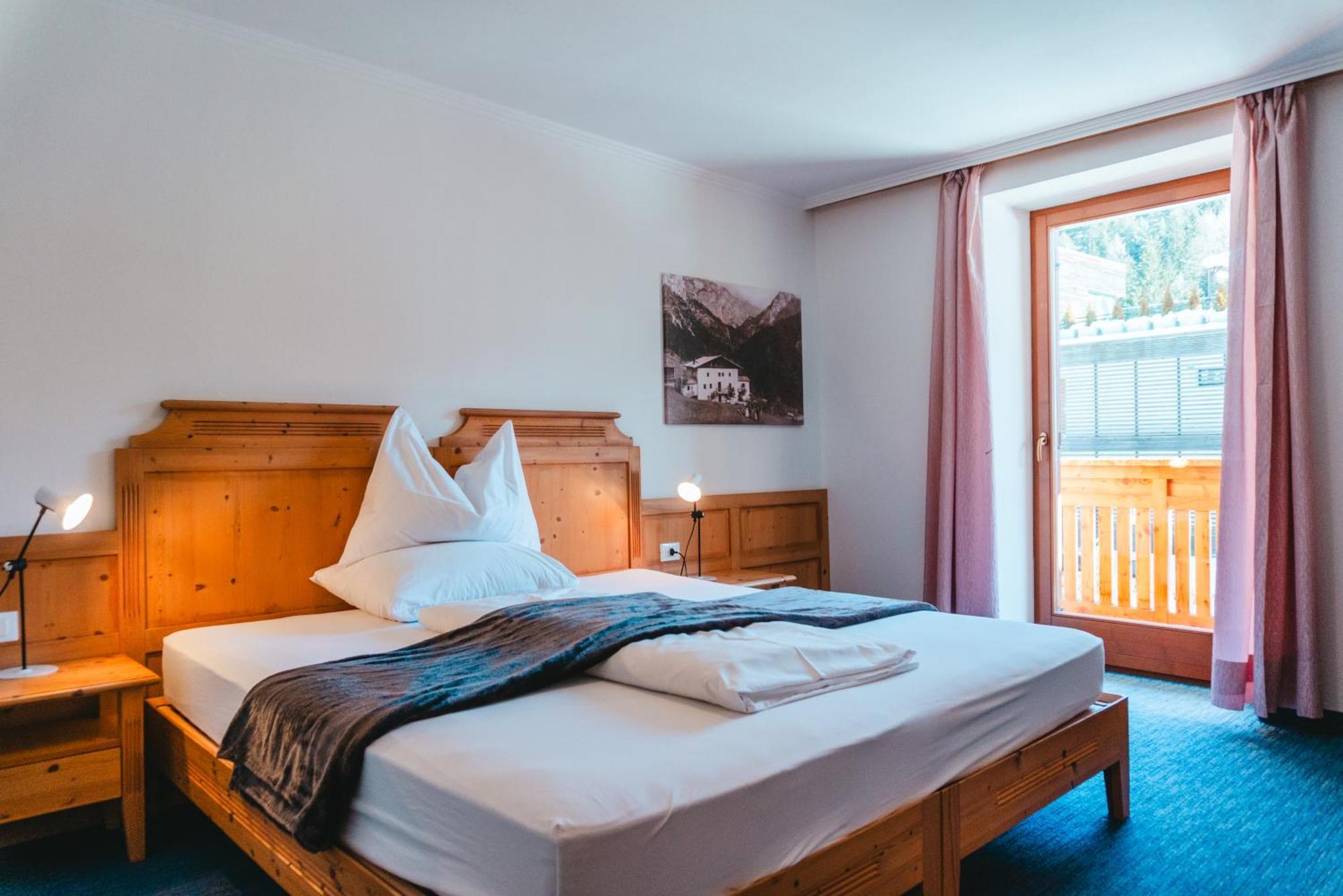 Dolomitenhotel Weisslahnbad Tires Extérieur photo